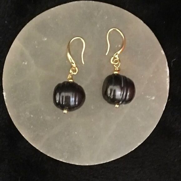 Tahitian Black Baroque Pearl Earrings 18KYG Over 925 Fine Silver - Picture 1 of 10